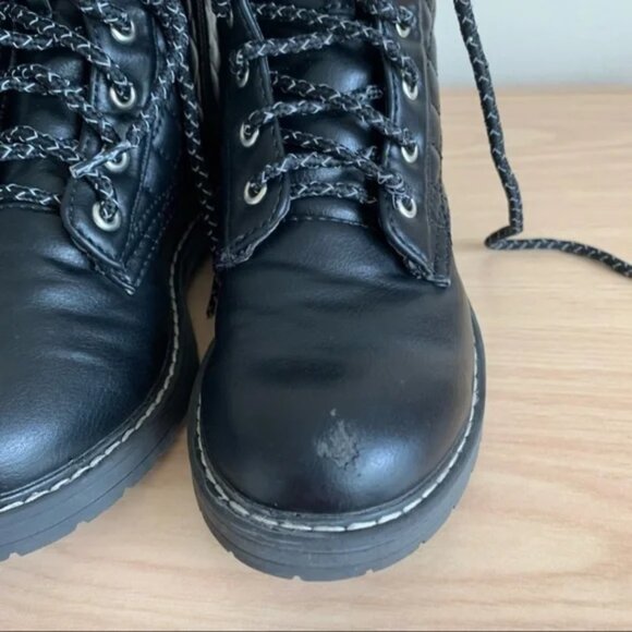 Steve MADDEN JBetty Black Moto Youth Combat Quilted Winter Boot - Picture 5 of 13